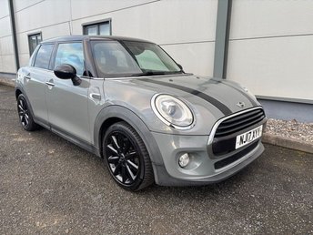2017 MINI Hatch