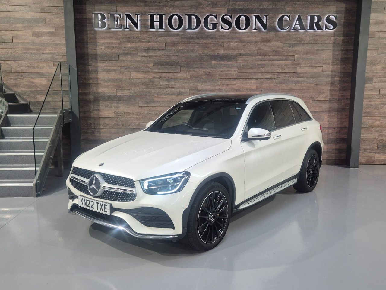 2022 Mercedes-Benz GLC