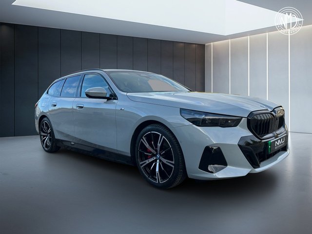 2024 BMW i5