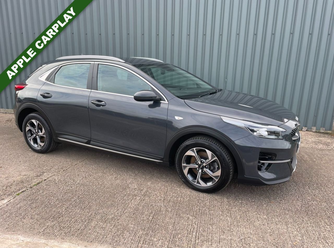 2022 KIA XCeed