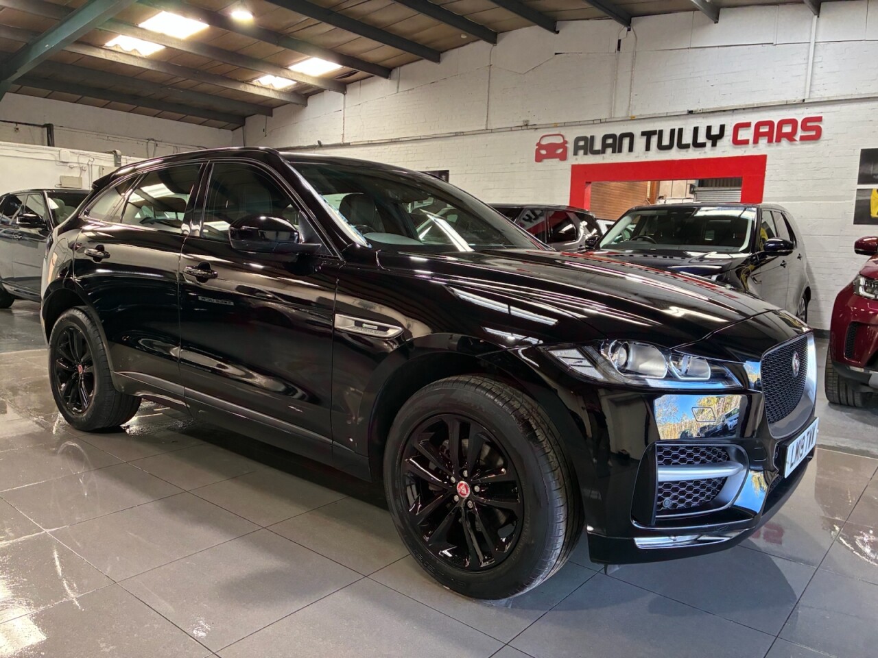 2019 Jaguar F-Pace