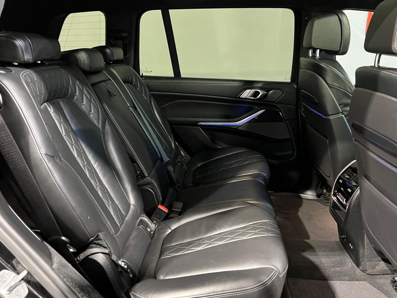 2021 BMW X7 3.0 40d MHT M Sport SUV 5dr Diesel Hybrid Auto xDrive Euro 6 (s/s) (340 ps) - vehicle photo 13 for sale on PureCar