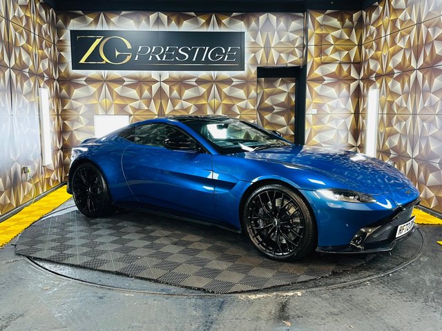 2022 Aston Martin Vantage