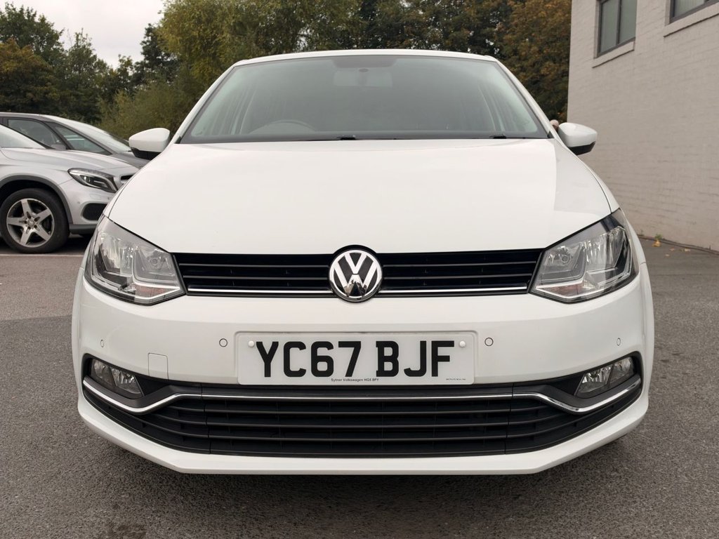 2017 Volkswagen Polo — image 8