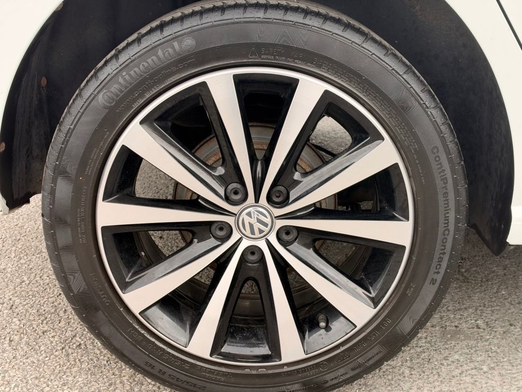2017 Volkswagen Polo — image 11