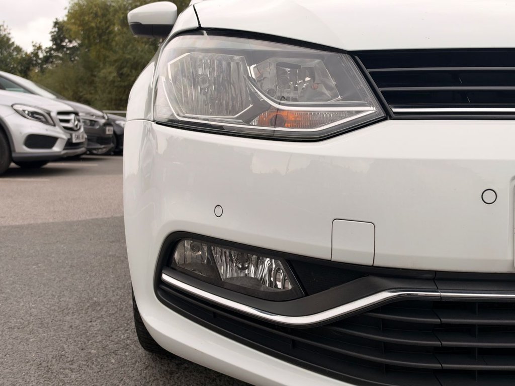 2017 Volkswagen Polo — image 22