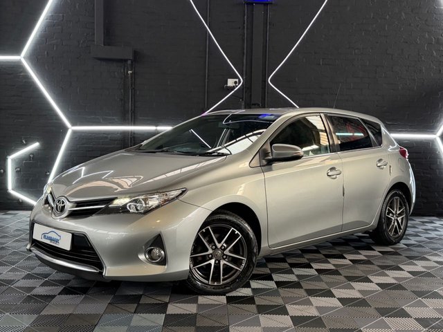 2014 Toyota Auris