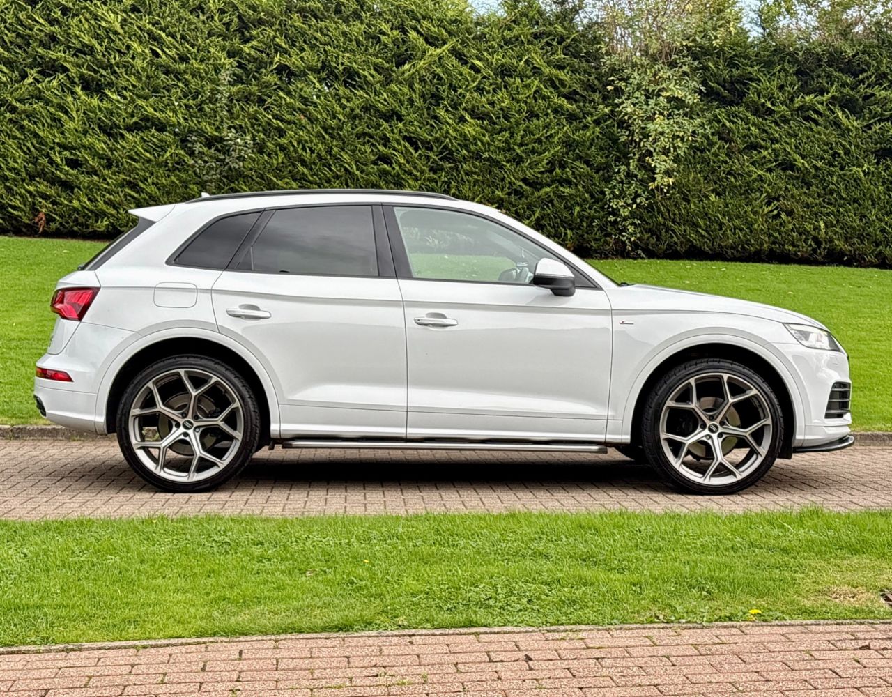 2019 AUDI Q5 S Line - vehicle photo 7 for sale on PureCar