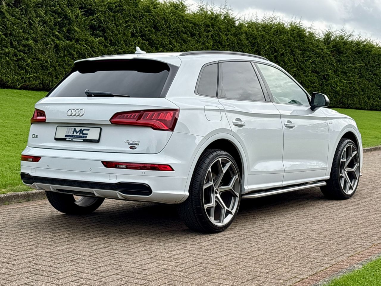 2019 AUDI Q5 S Line - vehicle photo 3 for sale on PureCar