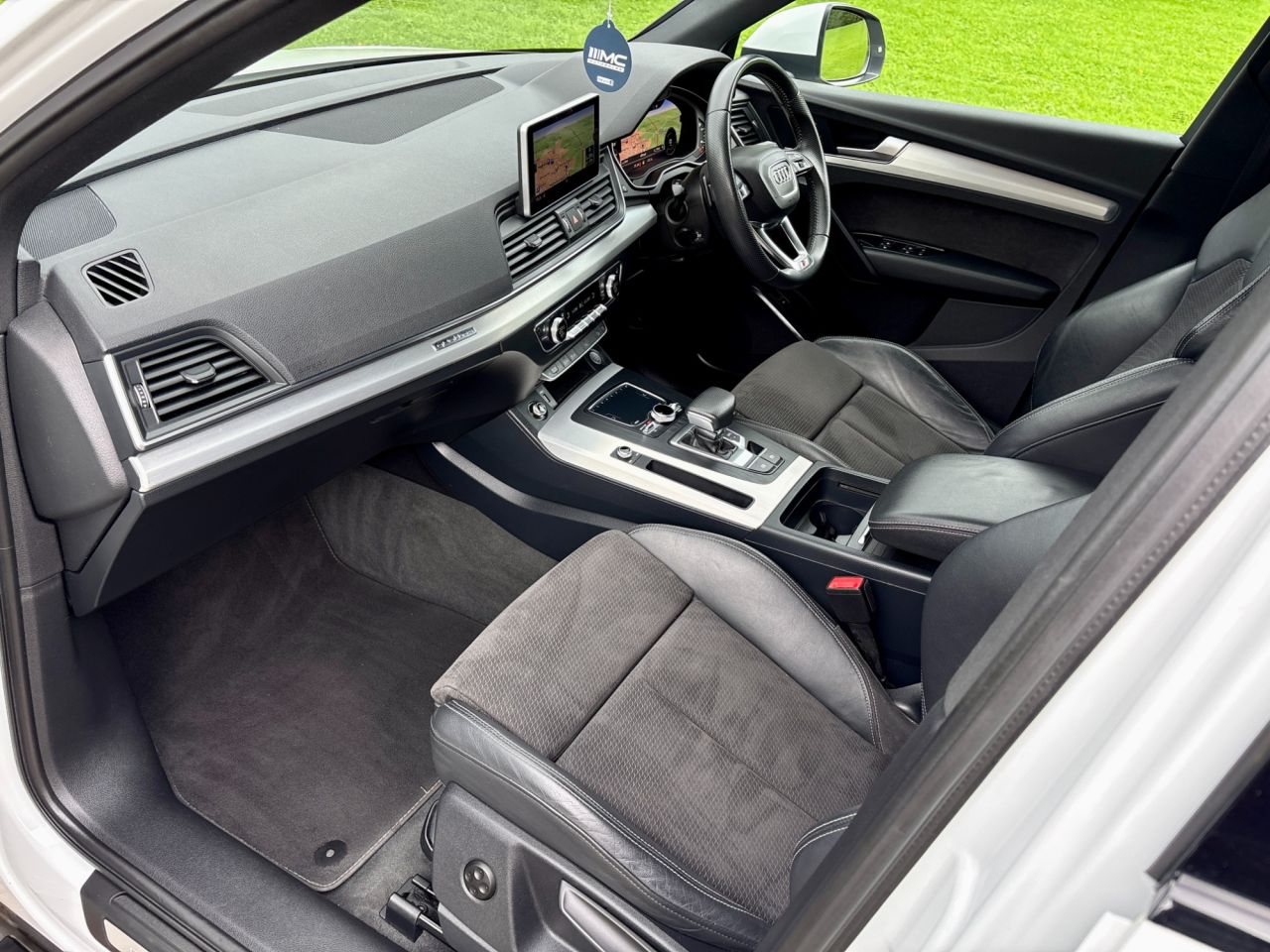 2019 AUDI Q5 S Line - vehicle photo 11 for sale on PureCar
