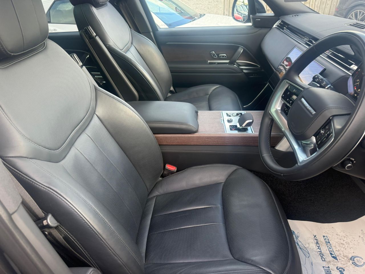 2023 LAND ROVER RANGE ROVER 3.0 D300 MHEV HSE SUV 5dr Diesel Auto 4WD Euro 6 (s/s) (300 ps) - vehicle photo 6 for sale on PureCar