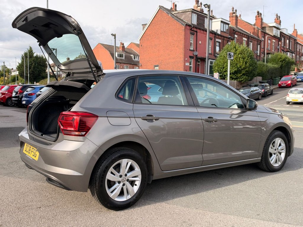 2018 Volkswagen Polo — image 16