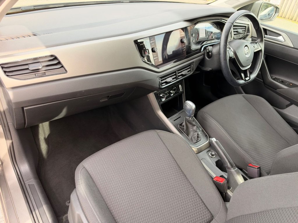 2018 Volkswagen Polo — image 26