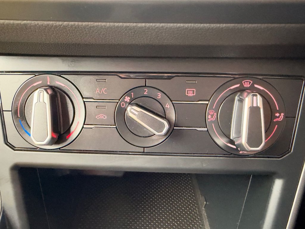 2018 Volkswagen Polo — image 42