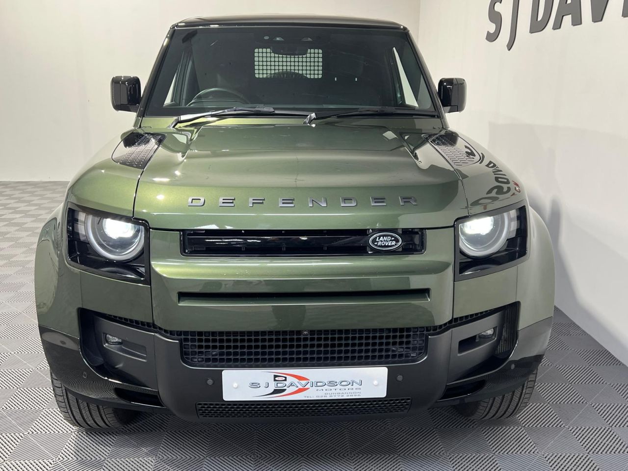 2026 LAND ROVER DEFENDER 90 3.0 D350 MHEV X-Dynamic HSE Hard Top SUV 3dr Diesel Auto 4WD SWB Euro 6 (s/ - vehicle photo 10 for sale on PureCar