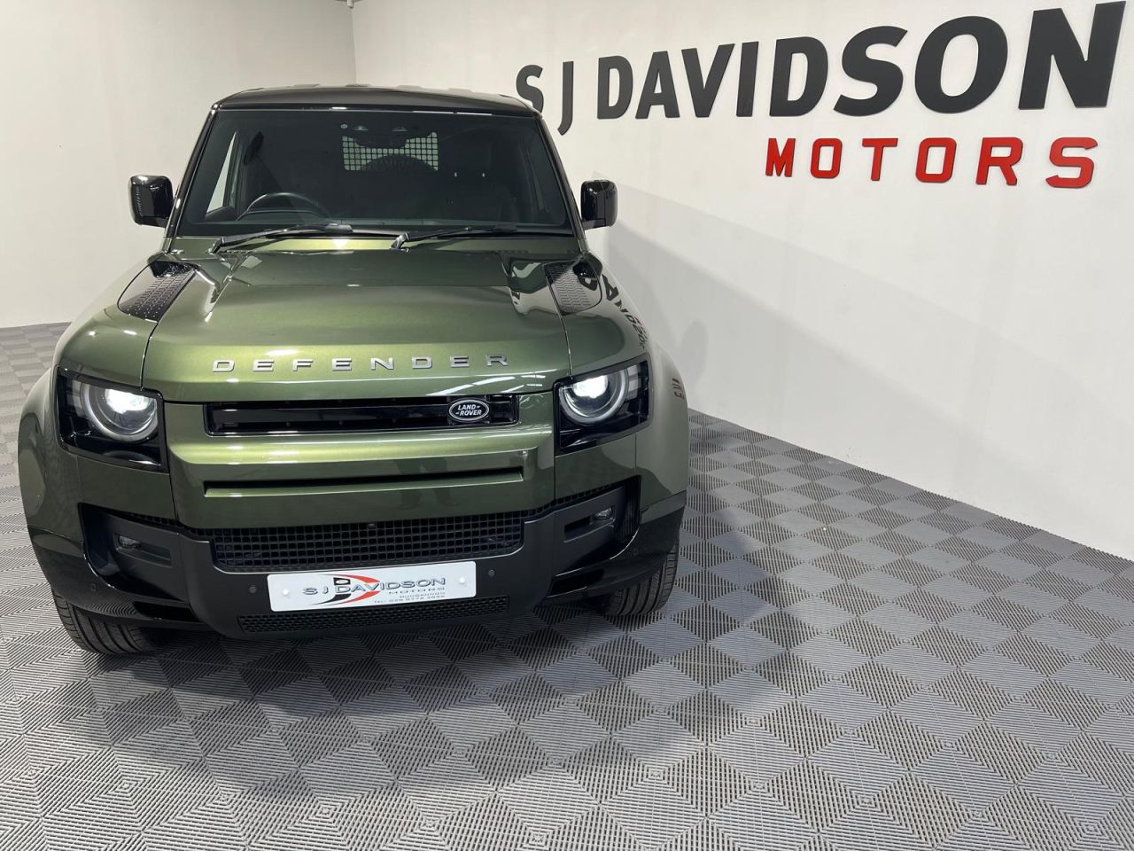 2026 LAND ROVER DEFENDER 90 3.0 D350 MHEV X-Dynamic HSE Hard Top SUV 3dr Diesel Auto 4WD SWB Euro 6 (s/ - vehicle photo 12 for sale on PureCar