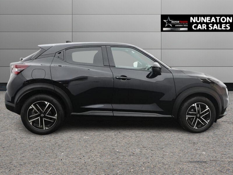 2025 Nissan Juke — image 2