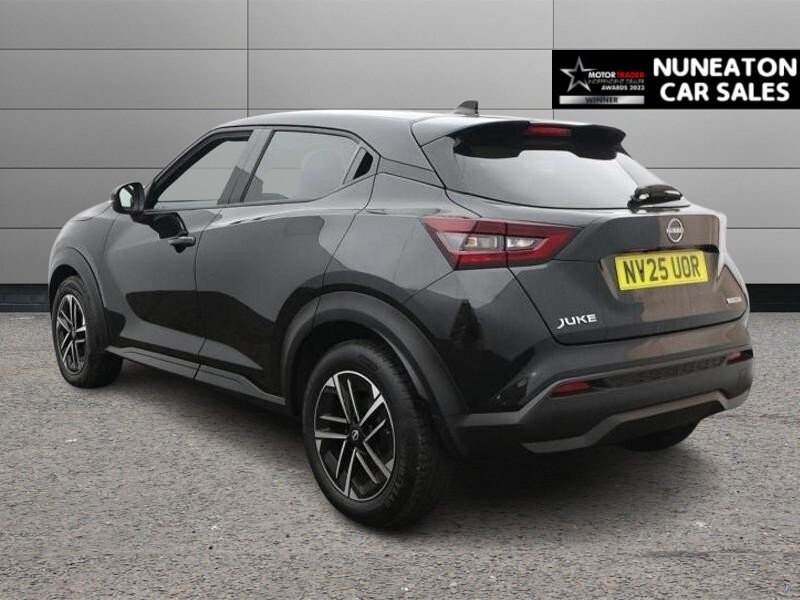 2025 Nissan Juke — image 3