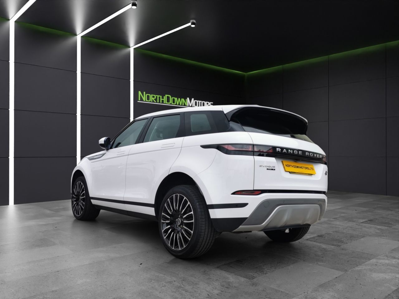 2019 LAND ROVER RANGE ROVER EVOQUE 2.0 D150 S SUV 5dr Diesel Manual FWD Euro 6 (s/s) (150 ps) Low Mileage - vehicle photo 4 for sale on PureCar