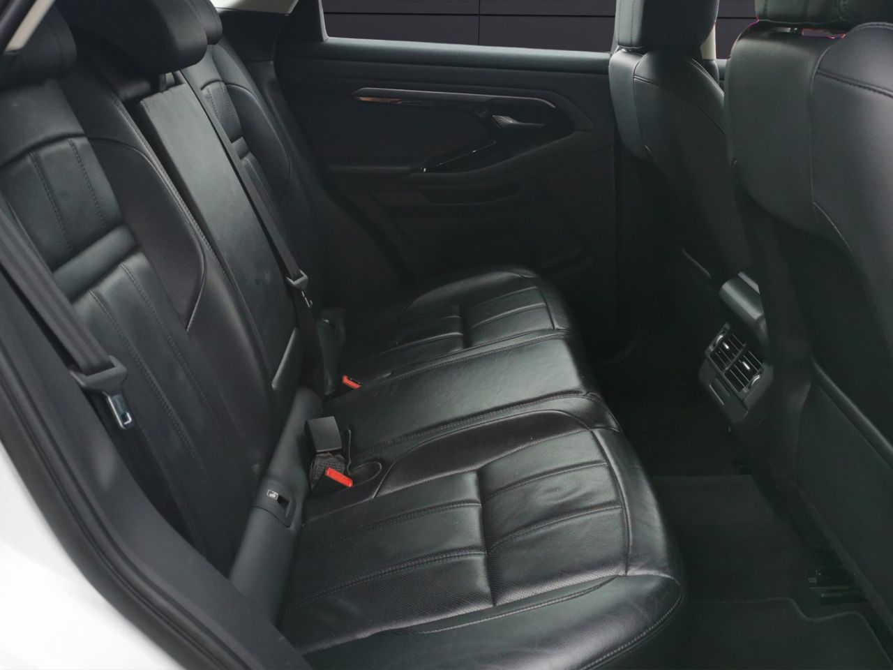2019 LAND ROVER RANGE ROVER EVOQUE 2.0 D150 S SUV 5dr Diesel Manual FWD Euro 6 (s/s) (150 ps) Low Mileage - vehicle photo 13 for sale on PureCar