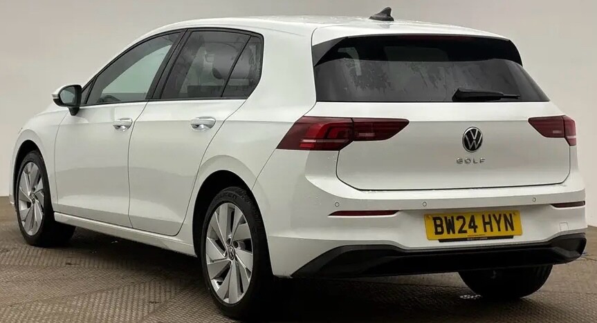 2024 VOLKSWAGEN GOLF 1.5 TSI Match Hatchback 5dr Petrol Manual Euro 6 (s/s) (115 ps) - vehicle photo 3 for sale on PureCar