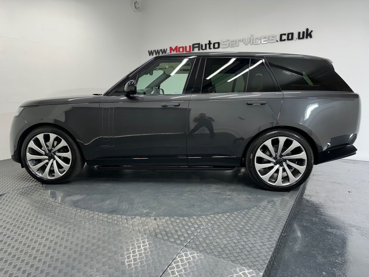 2026 LAND ROVER RANGE ROVER 3.0 D350 MHEV Autobiography SUV 5dr Diesel Auto 4WD Euro 6 (s/s) (350 ps) - vehicle photo 5 for sale on PureCar