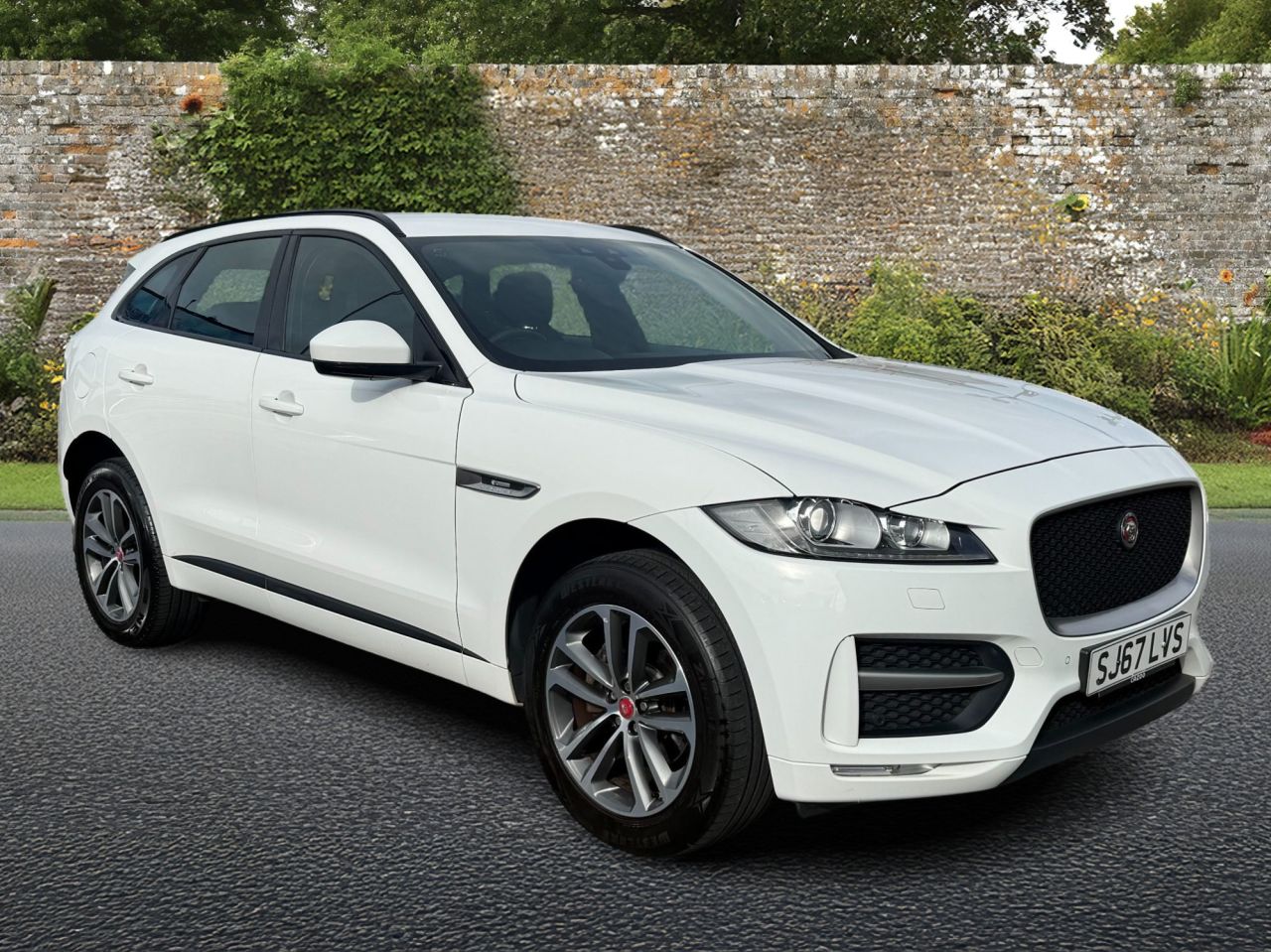 2017 Jaguar F-Pace