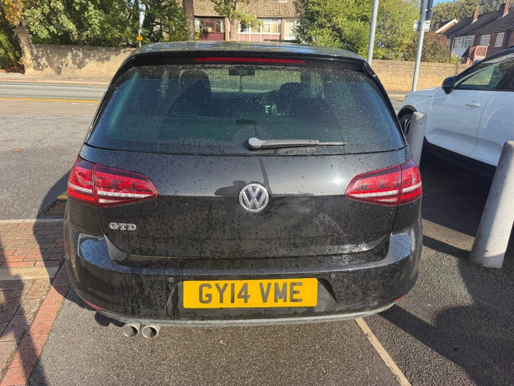 2014 Volkswagen Golf — image 6