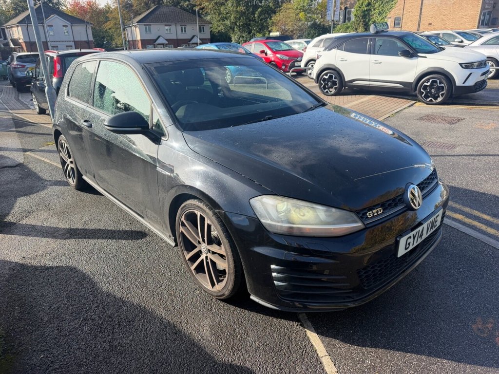 2014 Volkswagen Golf — image 3
