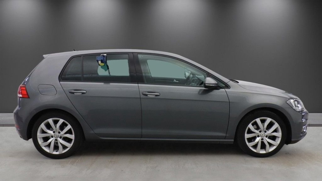 2018 Volkswagen Golf — image 5