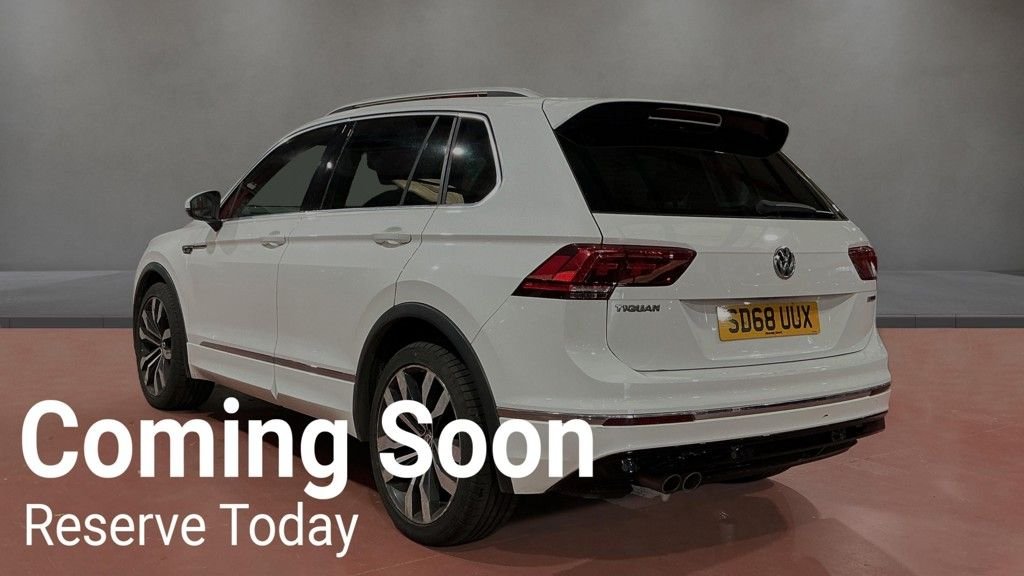 2018 Volkswagen Tiguan — image 3