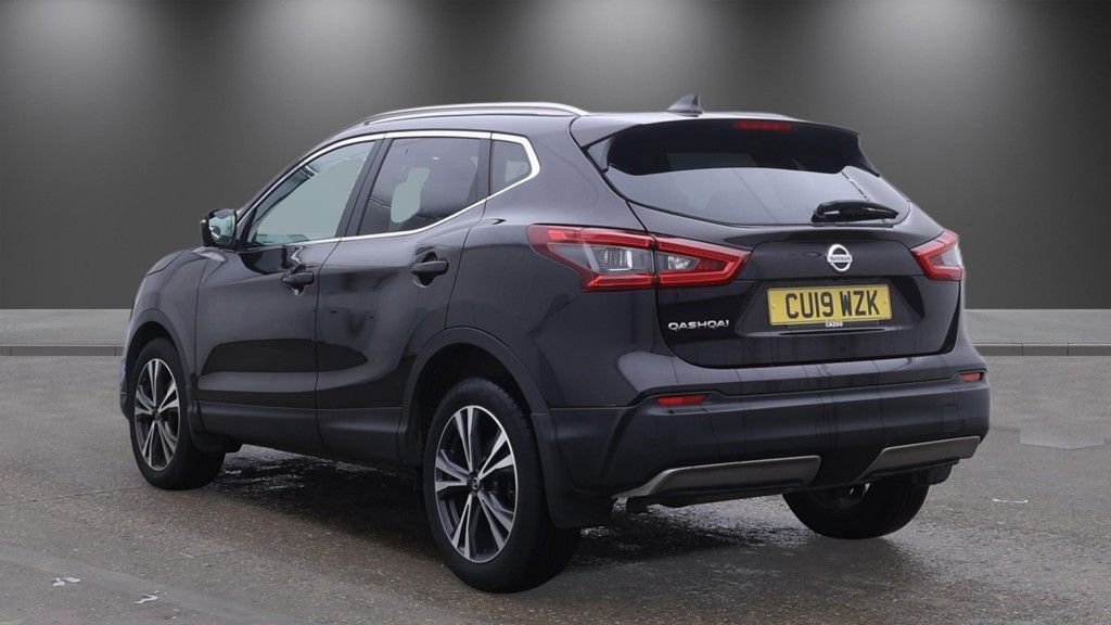 2019 Nissan Qashqai — image 3