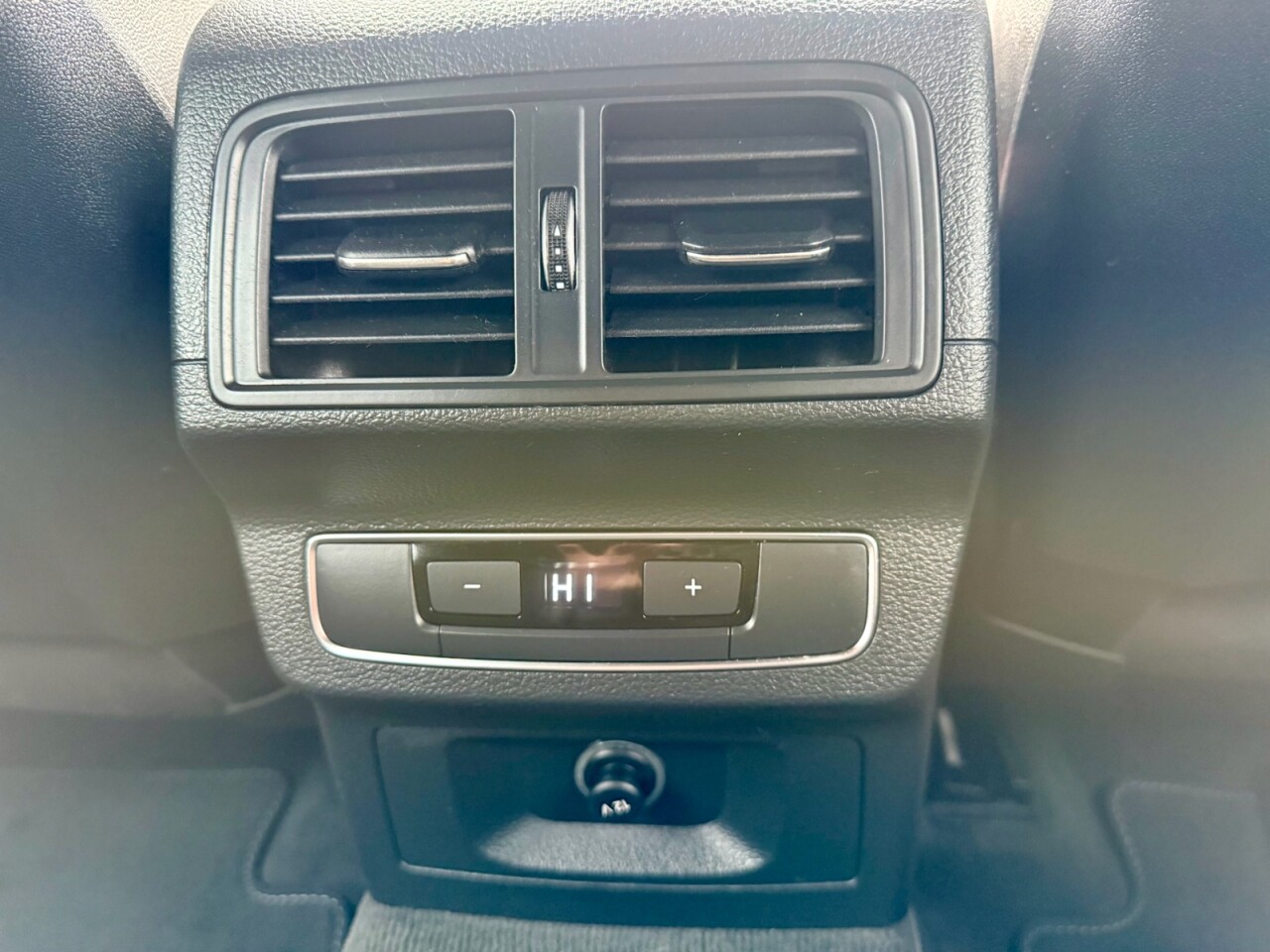 2020 AUDI Q5 2.0 TDI 40 S line Diesel S Tronic quattro 190BHP - vehicle photo 14 for sale on PureCar
