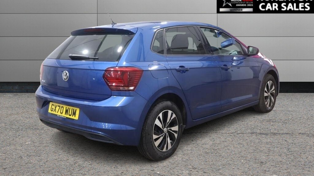 2020 Volkswagen Polo — image 2