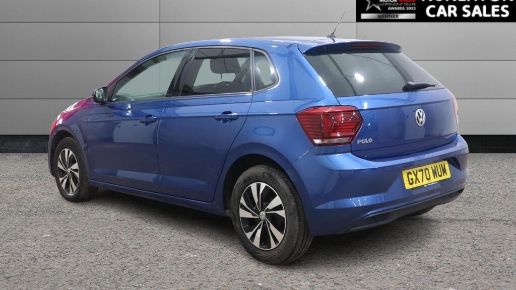 2020 Volkswagen Polo — image 3