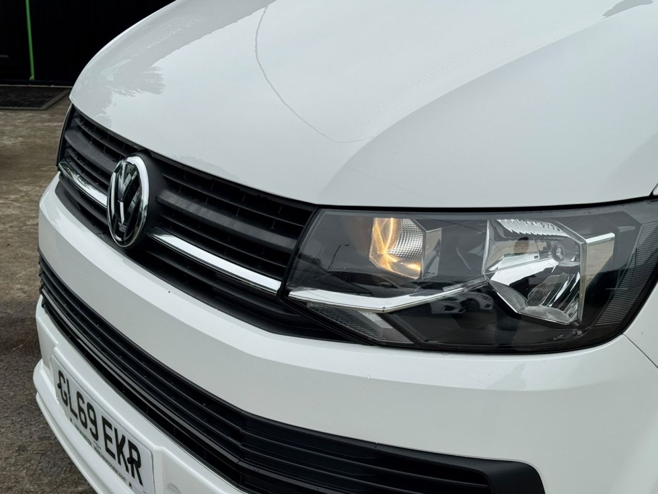 2019 VOLKSWAGEN TRANSPORTER 2.0 TDI T28 Startline Panel Van 5dr Diesel Manual FWD SWB Euro 6 (s/s) (102 - vehicle photo 9 for sale on PureCar