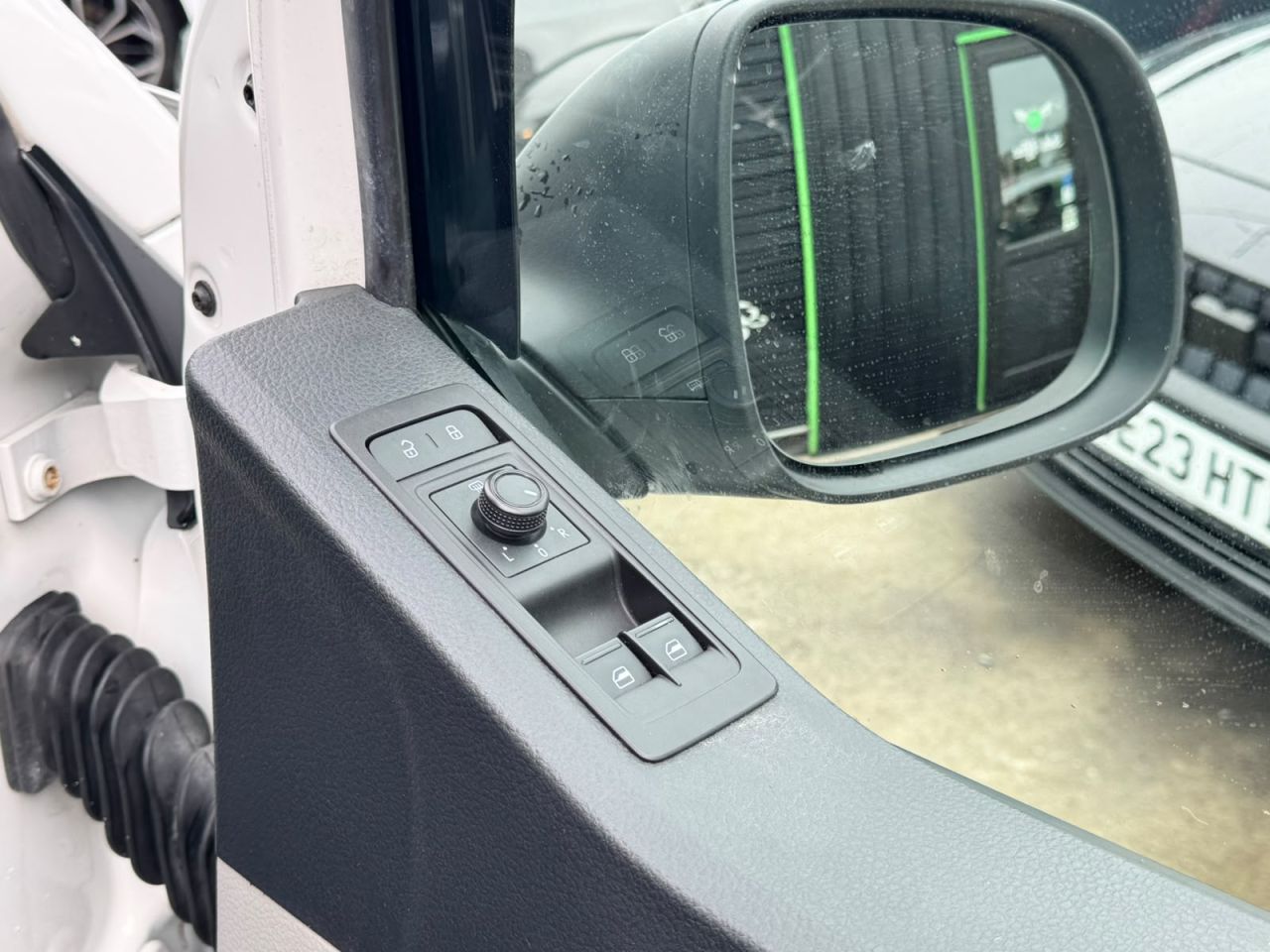 2019 VOLKSWAGEN TRANSPORTER 2.0 TDI T28 Startline Panel Van 5dr Diesel Manual FWD SWB Euro 6 (s/s) (102 - vehicle photo 20 for sale on PureCar