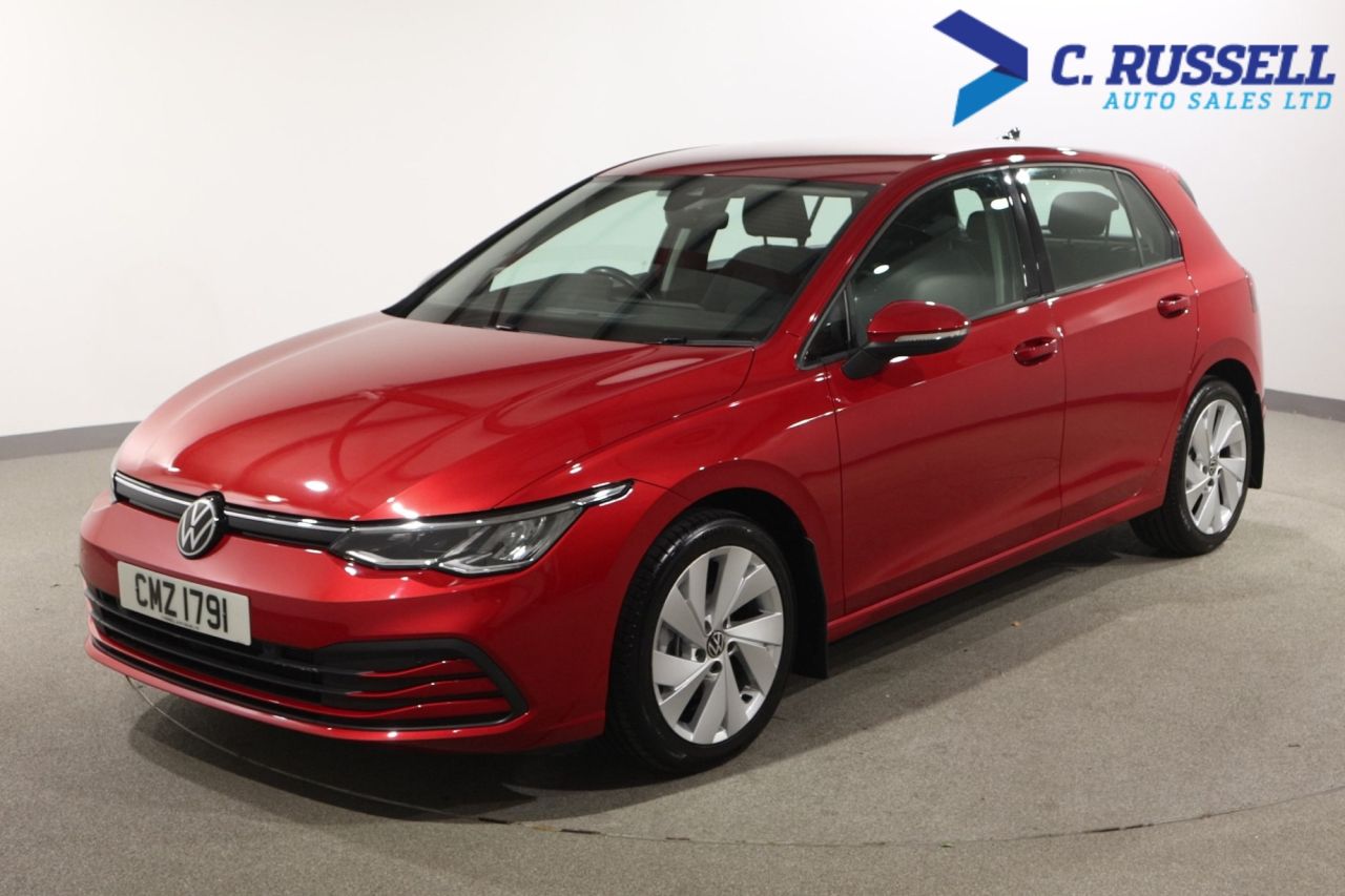 VOLKSWAGEN GOLF 2023