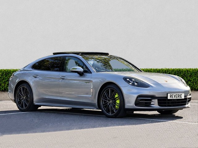 2017 Porsche Panamera