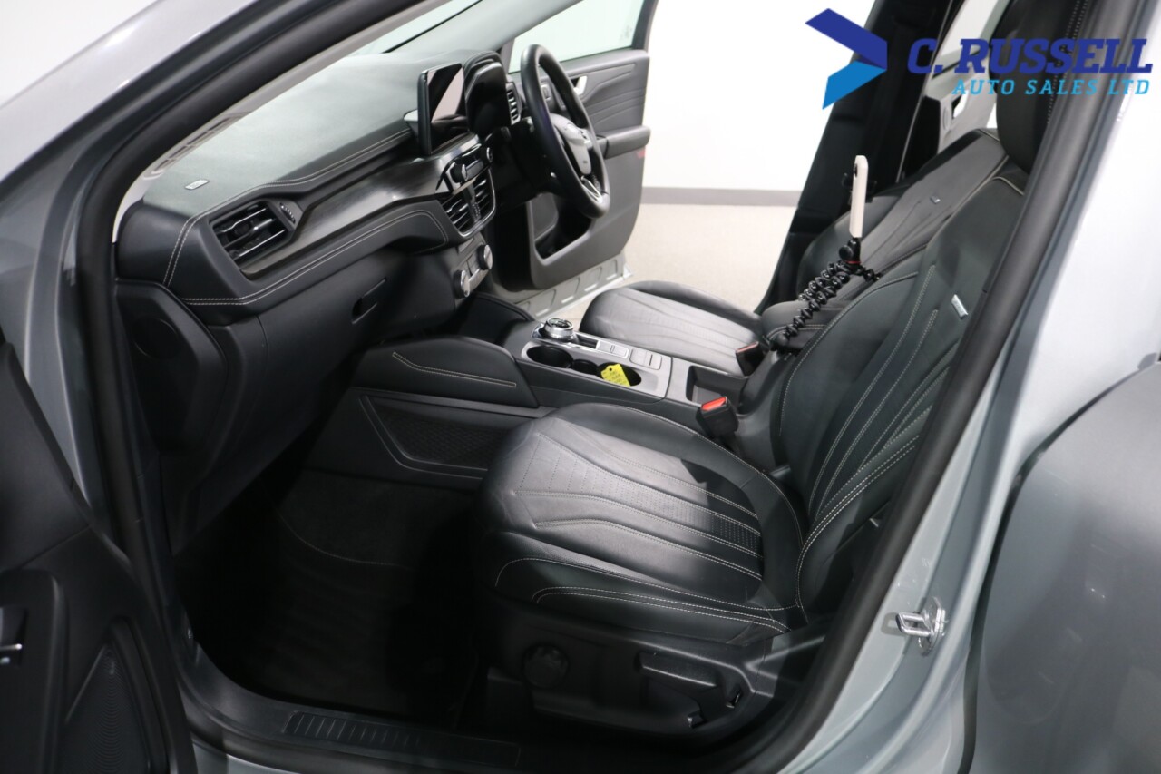 2023 FORD KUGA 2.5h Duratec Vignale SUV 5dr Petrol Hybrid CVT Euro 6 (s/s) (190 ps) - vehicle photo 32 for sale on PureCar