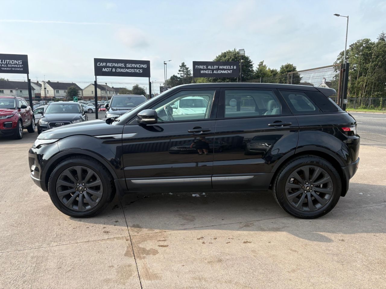 2013 LAND ROVER RANGE ROVER EVOQUE 2.2 SD4 Pure SUV 5dr Diesel Manual 4WD Euro 5 (s/s) (190 ps) - vehicle photo 6 for sale on PureCar