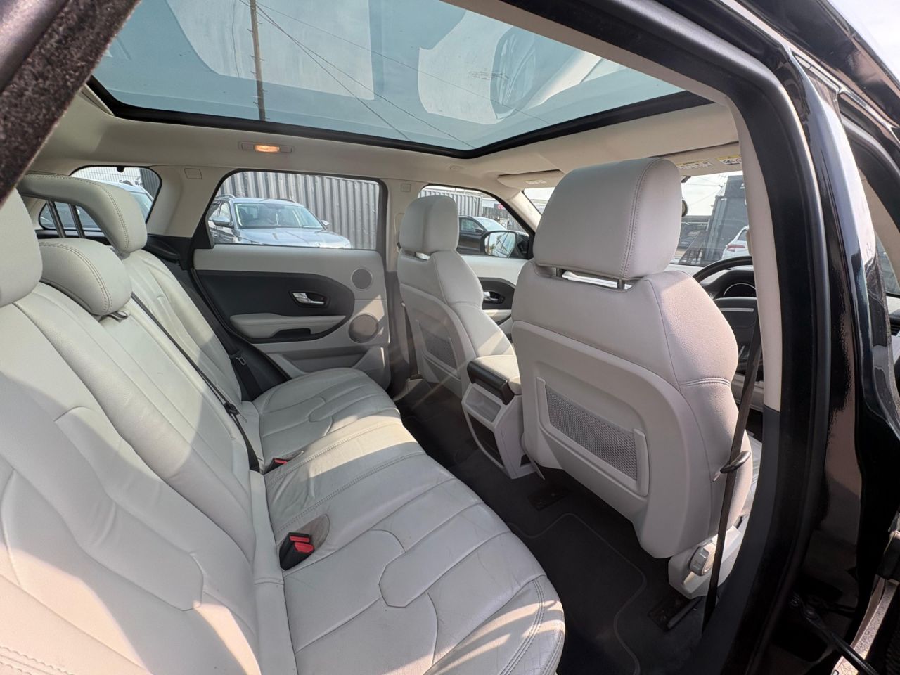 2013 LAND ROVER RANGE ROVER EVOQUE 2.2 SD4 Pure SUV 5dr Diesel Manual 4WD Euro 5 (s/s) (190 ps) - vehicle photo 11 for sale on PureCar