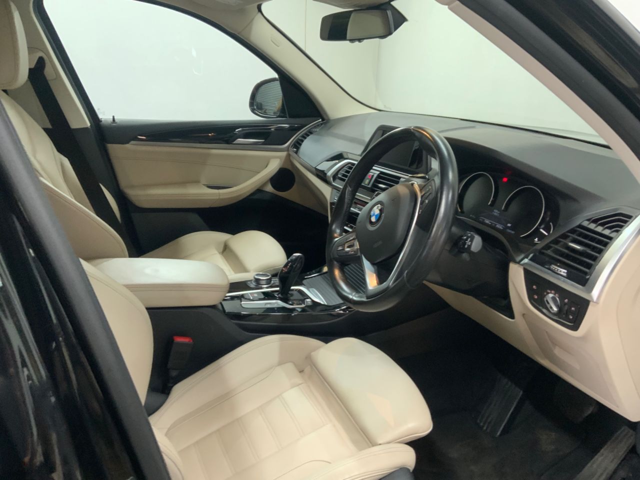 2018 BMW X3 2.0 20i GPF xLine SUV 5dr Petrol Auto xDrive Euro 6 (s/s) (184 ps) - vehicle photo 18 for sale on PureCar