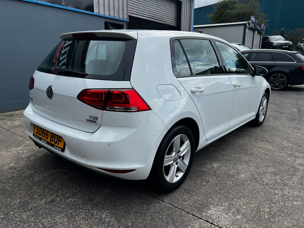 2016 VOLKSWAGEN GOLF 1.4 TSI BlueMotion Tech Match Edition Hatchback 5dr Petrol Manual Euro 6 (s - vehicle photo 6 for sale on PureCar
