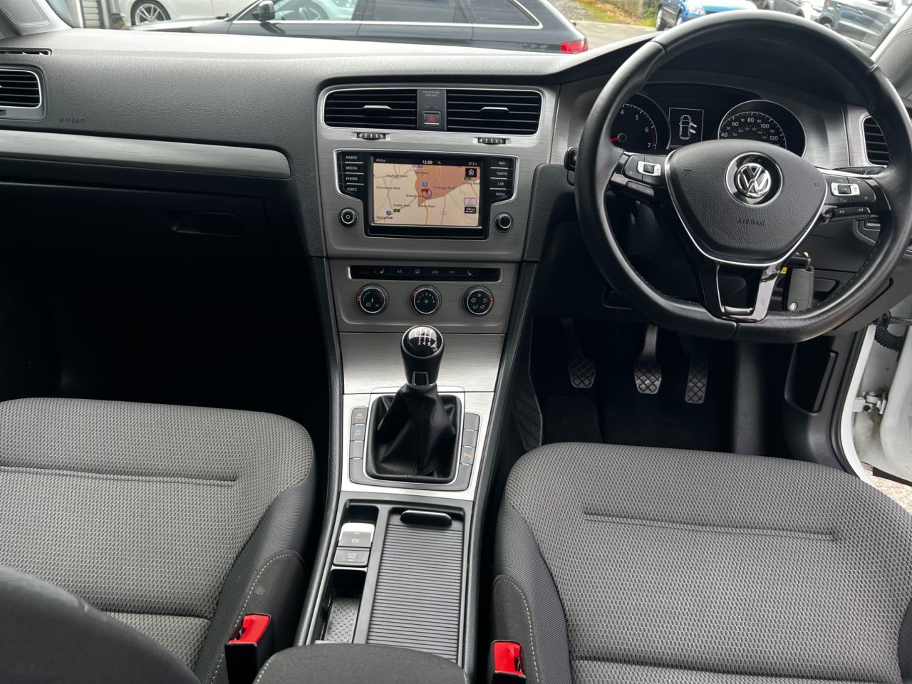 2016 VOLKSWAGEN GOLF 1.4 TSI BlueMotion Tech Match Edition Hatchback 5dr Petrol Manual Euro 6 (s - vehicle photo 10 for sale on PureCar