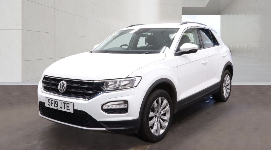 2019 VOLKSWAGEN T-ROC 1.6 TDI SE SUV 5dr Diesel Manual Euro 6 (s/s) (115 ps) - vehicle photo 2 for sale on PureCar