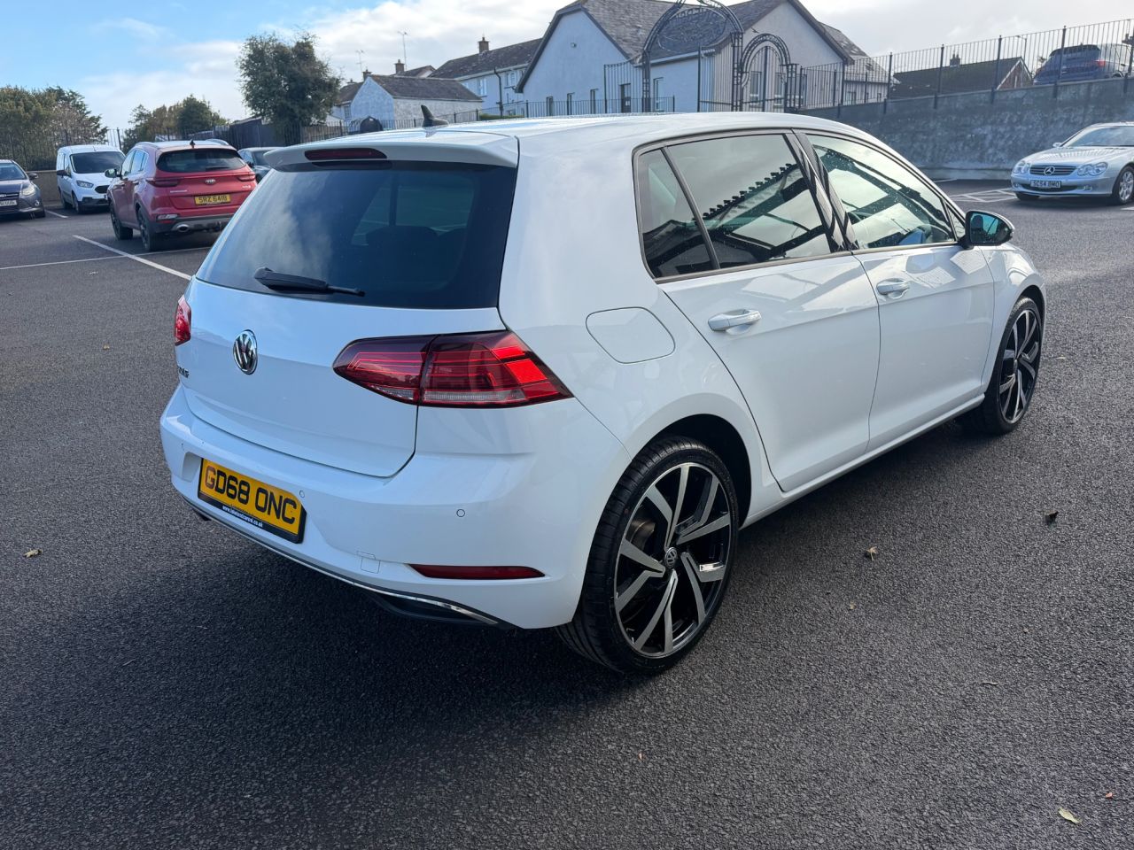 2019 VOLKSWAGEN GOLF 1.6 TDI Match Hatchback 5dr Diesel Manual Euro 6 (s/s) (115 ps) - vehicle photo 5 for sale on PureCar