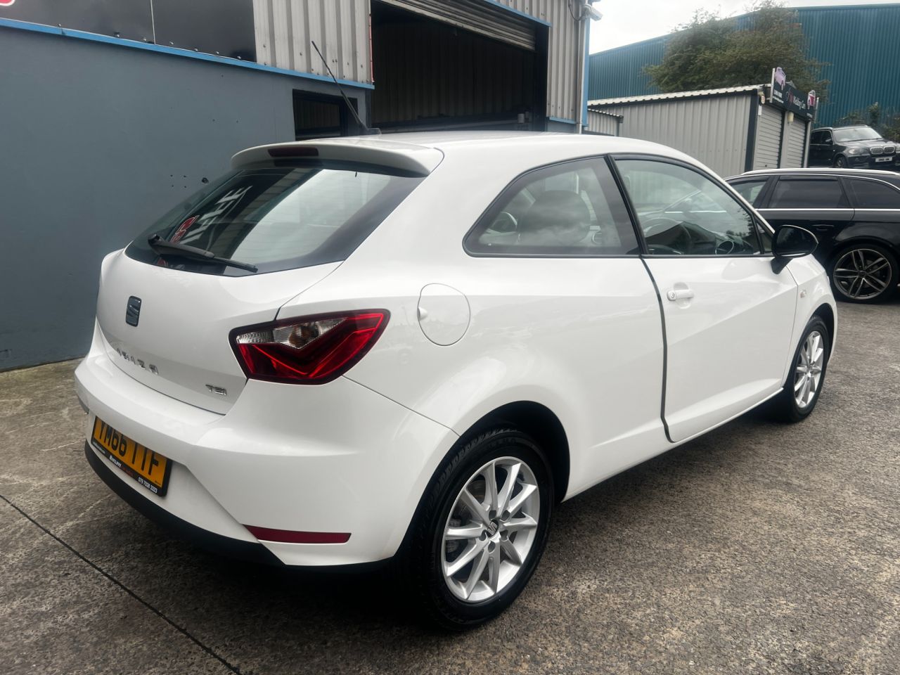 2017 SEAT IBIZA 1.2 TSI SE Sport Coupe 3dr Petrol Manual Euro 6 (90 ps) - vehicle photo 6 for sale on PureCar