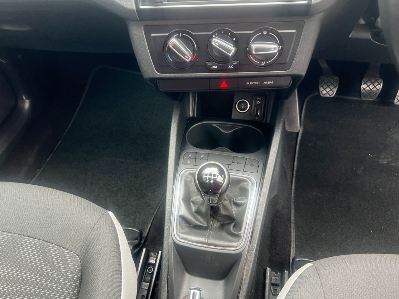 2017 SEAT IBIZA 1.2 TSI SE Sport Coupe 3dr Petrol Manual Euro 6 (90 ps) - vehicle photo 13 for sale on PureCar
