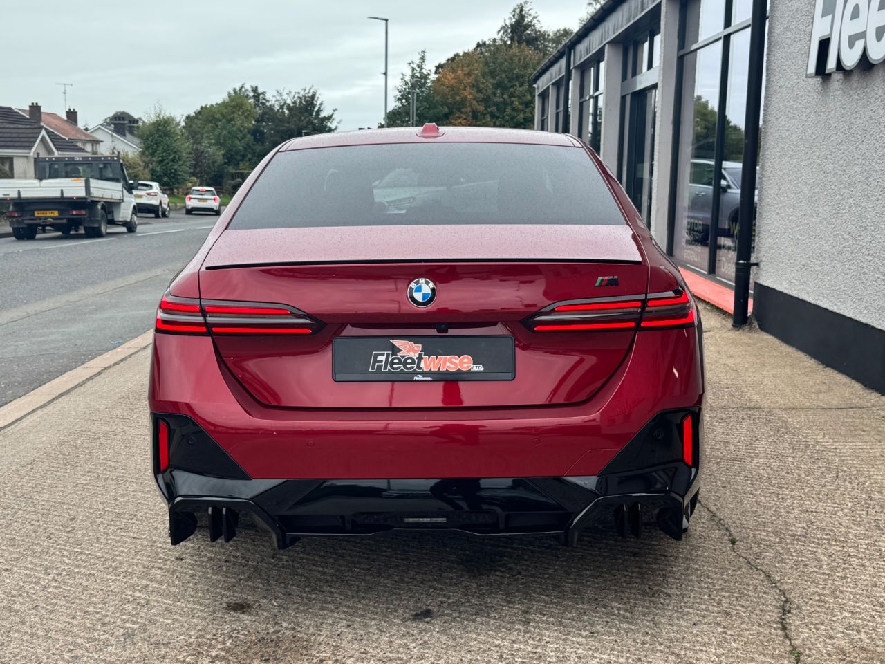 2024 BMW 5 SERIES 2.0 520i MHT M Sport Pro Saloon 4dr Petrol Hybrid Steptronic Euro 6 (s/s) ( - vehicle photo 5 for sale on PureCar